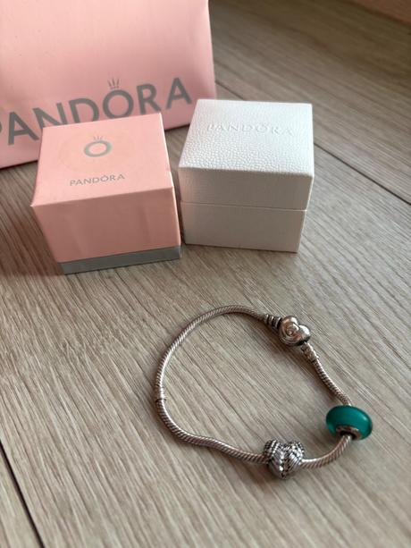 Pandora naramok, pandora