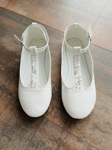 Topanky, sandale na 1. svate prijimanie, reserved,34