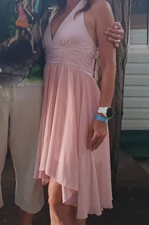 Asymetrické šaty, s