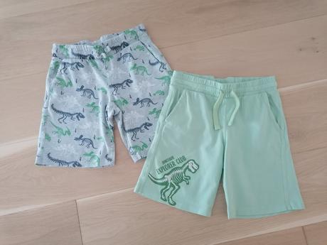 2x kraťasy, c&a,122