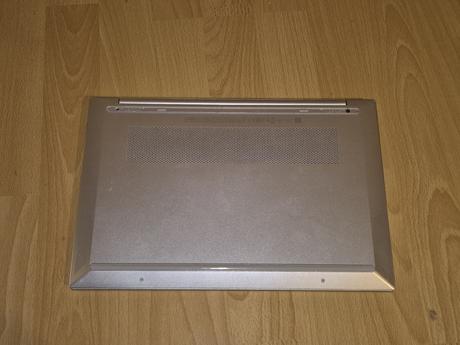 Hp pavilion 14 dv0002nc  strieborný, hp (hewlett-packard)