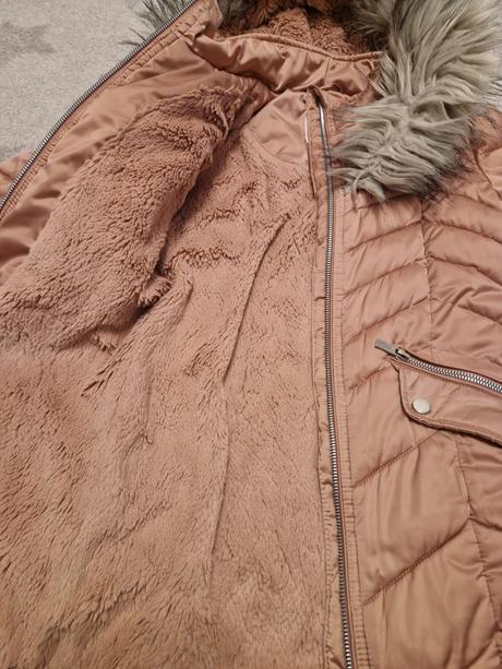 Zimna bunda s kozusinou, next,122