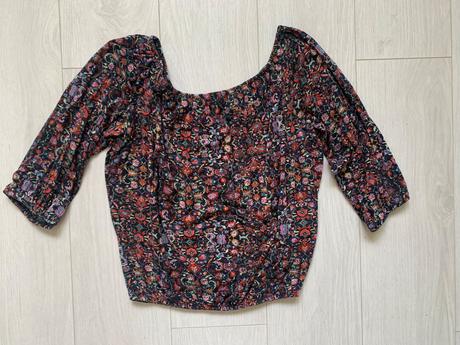 Top s kvietkami, new yorker,xs