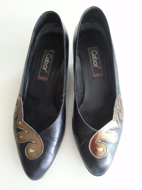 Cierne balerinky so zlatou aplikaciou, gabor,39