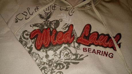 Svetlá mikina, lusa,134