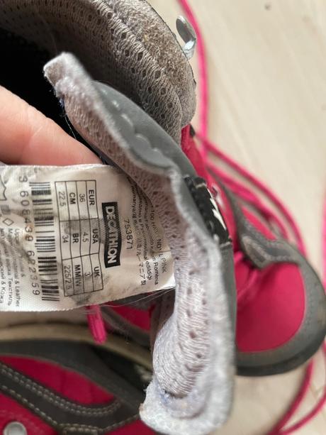 Turisticke topanky quetechua, 36