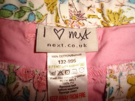 Ružové šortky veľ. 10 rokov, next,140