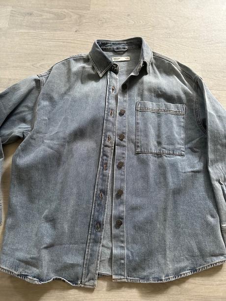 Riflova bunda, house,s