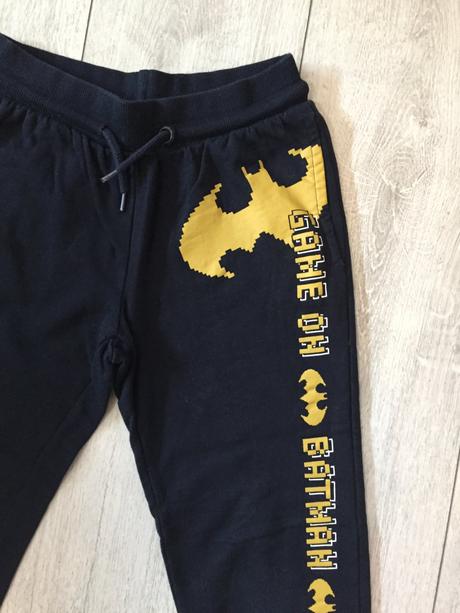 Chlapčenske teplaky batman 9-10 rokov, pepco,140