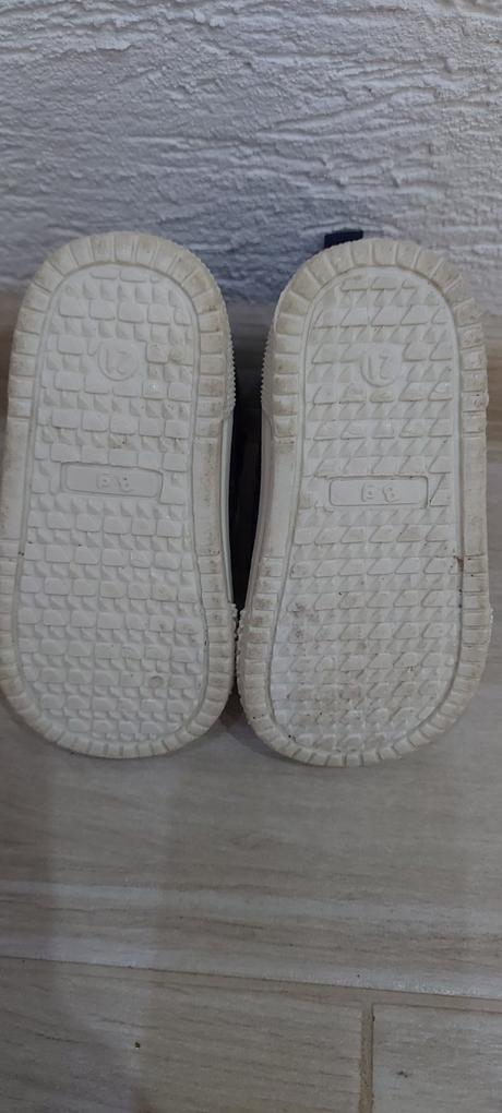 Prechodné tenisky, bubble gummers,21