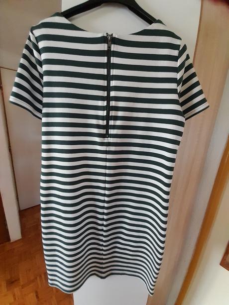 Dámske pružkovane šaty, 38