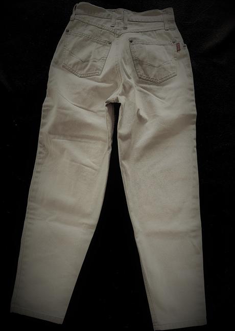 His-značkové rifle s vysokým sedom, 36