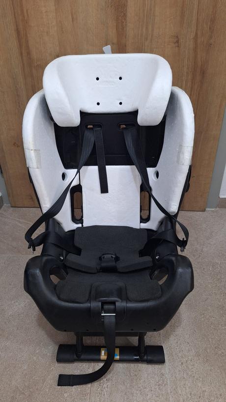 Axkid minikid premium 0-25kg autosedačka protismer, axkid