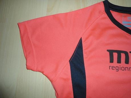 Chlapcenske sportove neonove oranzove tricko, 146