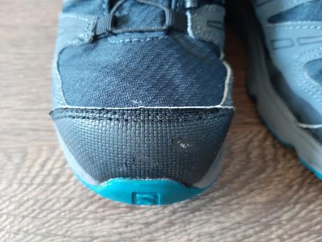 Trekove topanky, salomon,33