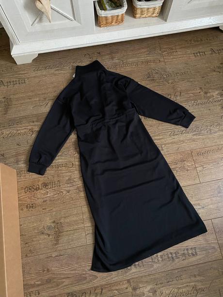 Teplákové / mikinové šaty, s