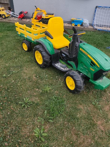 Elektricky traktor, 