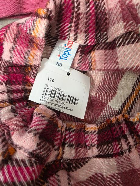 Suprava 110 - mikinka a suknicka, 110