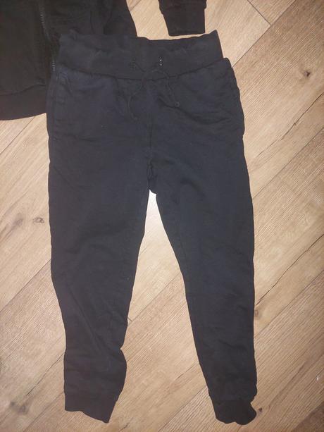 Čierna suprava, sinsay,128