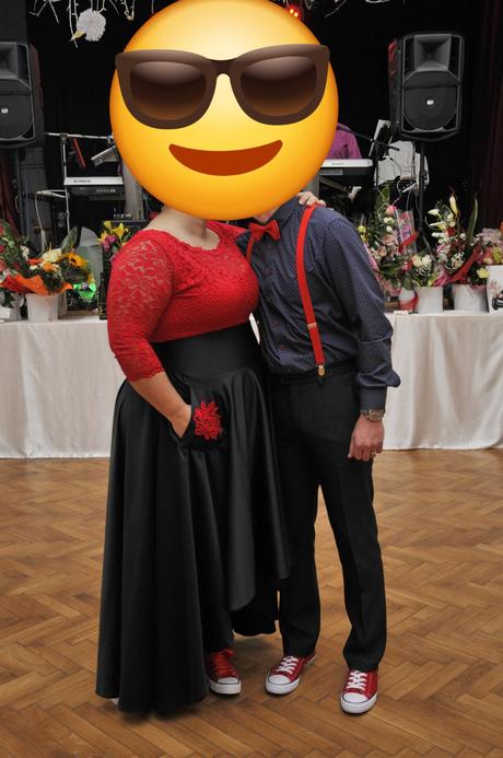 Spoločenské oblečenie (sukňa+top), 52