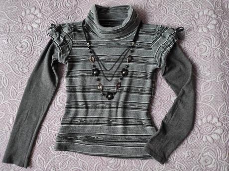 Rolák s náhrdelníkom, veľ. 152, 152