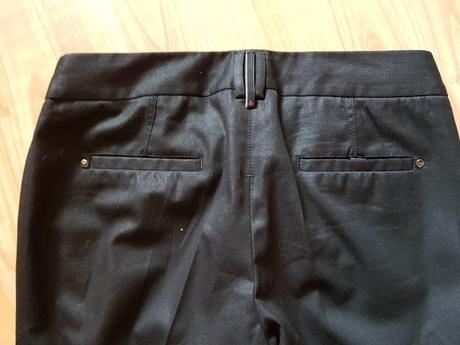 Jemne lesklé čierne nohavice veľkosť 34, 34