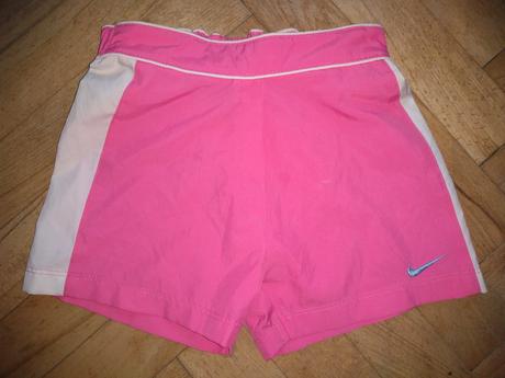 Kraťasy, nike,110