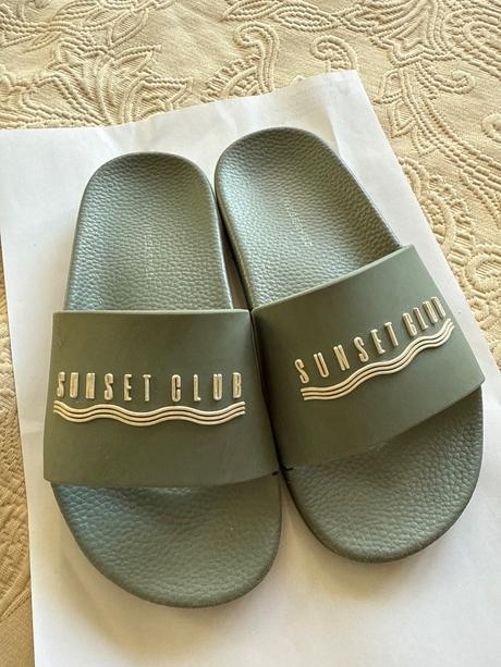 Gumené šľapky k vode, reserved,30