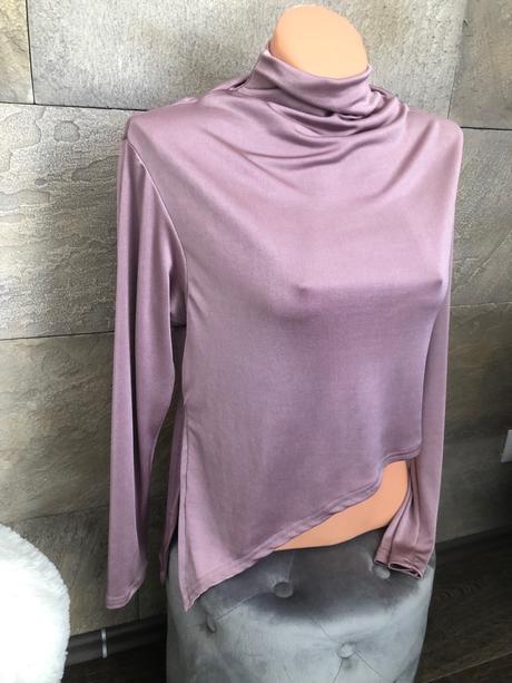 Zara krásny asimetrický top xs/s, zara,xs