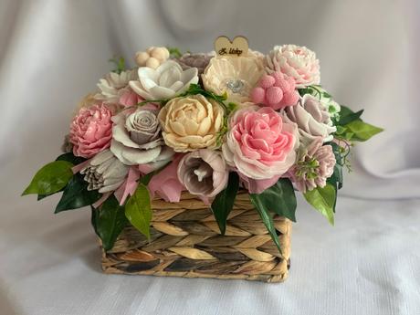 Mydlova kytica gratulačná kôš, 