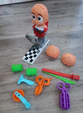 Play doh kadernictvo,