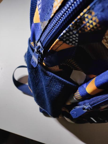 Univerzálny školský batoh, 