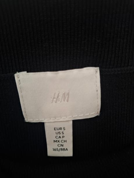H&m top s odhalenými ramenami, h&m,s