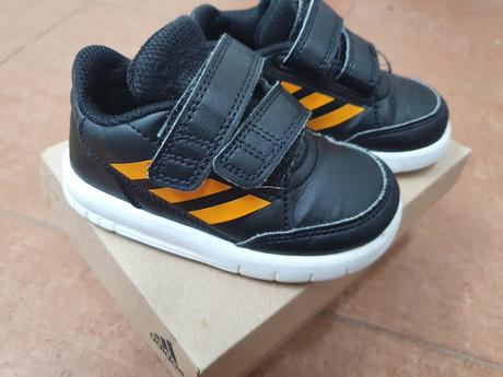 Adidas tenisky, adidas,21