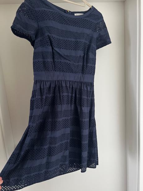 Madeirové šaty zn. mint. a berry, 38