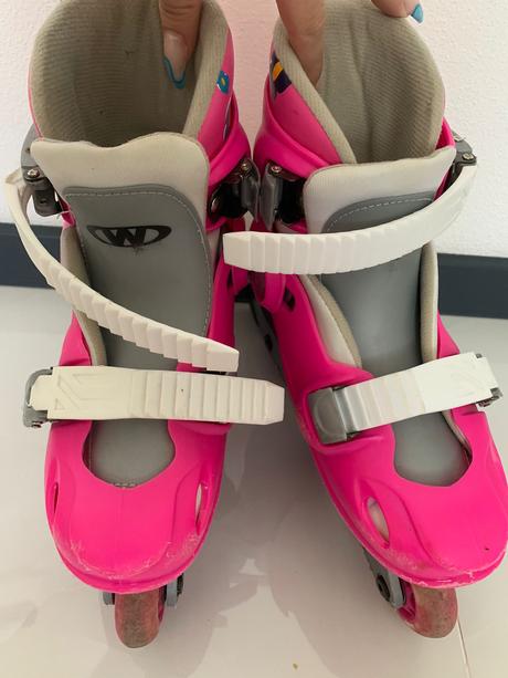 Dievčenské kolieskové korčule, 33