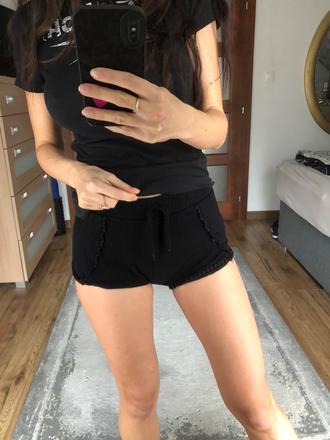 Šortky zn. takko, 140