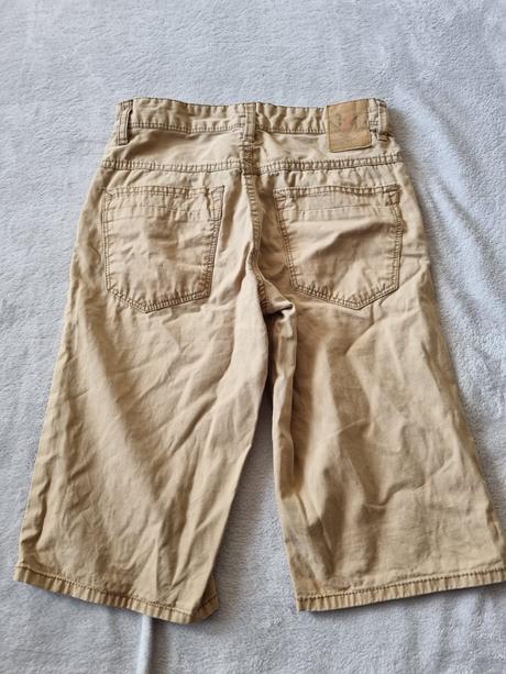 Krátke nohavice, c&a,152