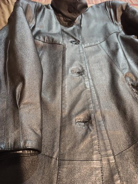 Kvázi kožený kabatik, 46