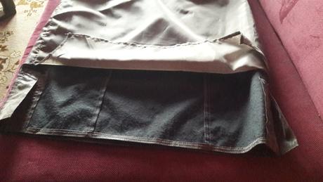 Komplet vesta + sukňa, 36 / 38 / 40 / 42