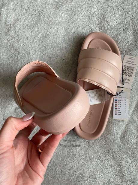 Jenny fairy slapky, 39