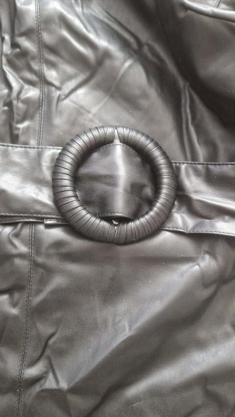 Koženkové šaty, reserved,m