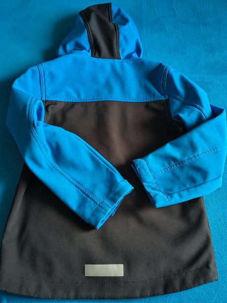 Modro čierna softshellová bunda 128 c&a, c&a,128