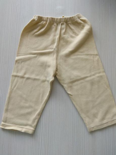 Vrch a 2 x nohavice, 68