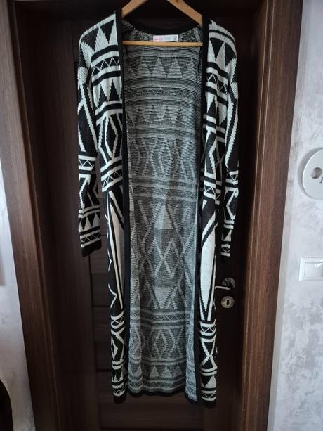 Dlhý sveter, amisu,m