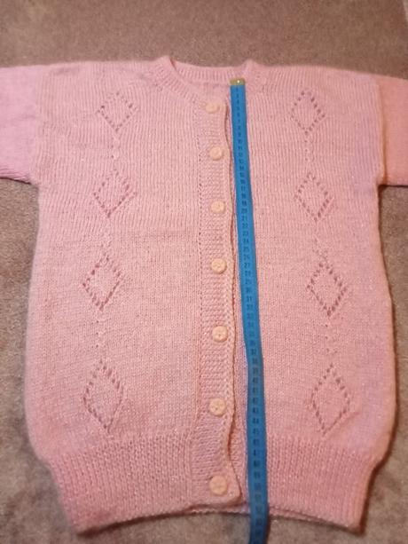 Ručné pletený teplý mohérový ružový svetrík, 146