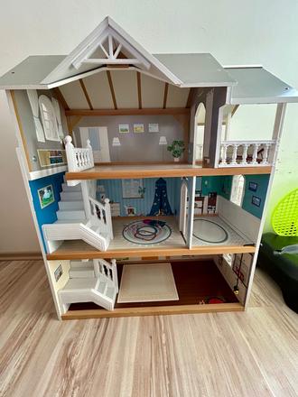 Domček pre bábiky mestská vila small foot,