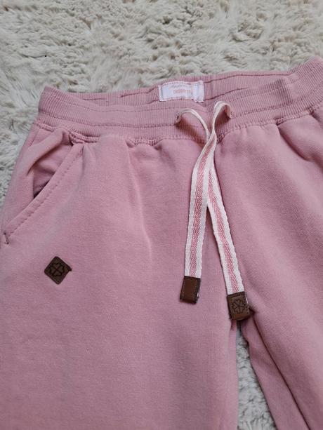 Ružové tepláky, pepperts,146