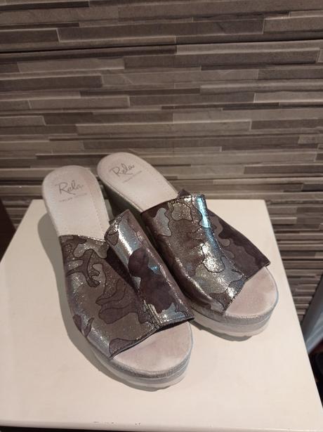 Kožené šľapky dámske, 40