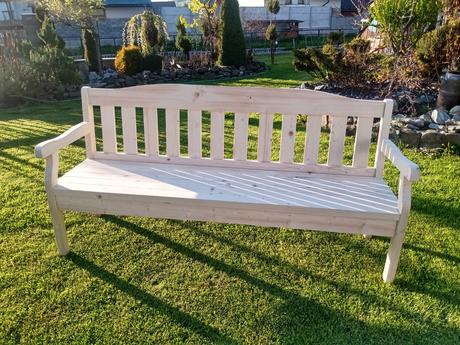 Drevená lavica, 